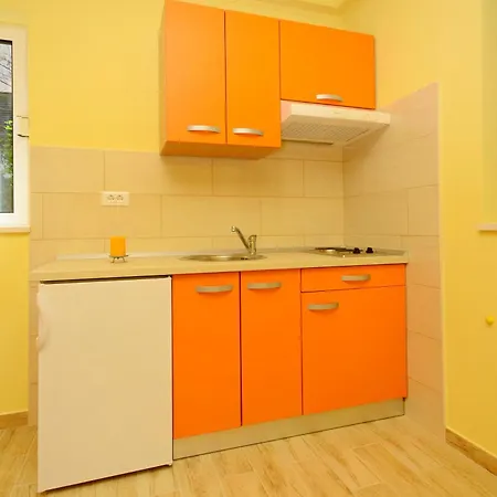 Apartments Josko Makarska Exterior photo