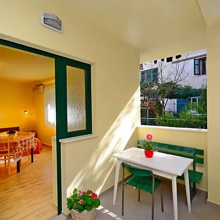 Apartments Josko Makarska Exterior photo