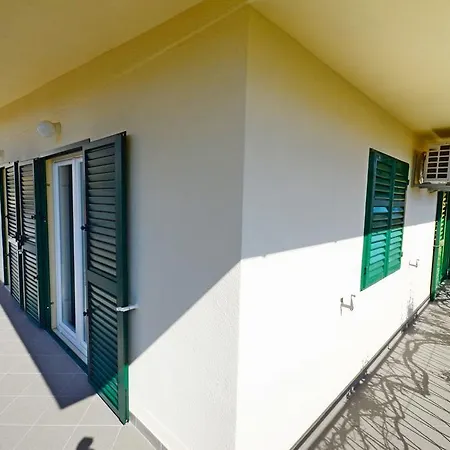 Apartments Josko Makarska Exterior photo