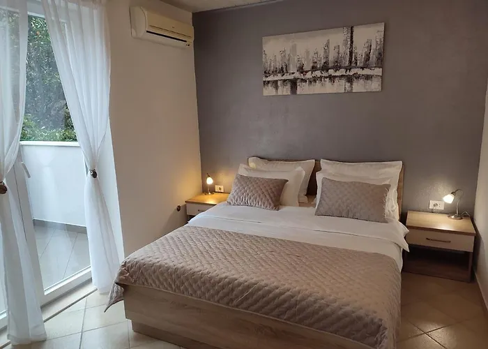 Apartments Josko